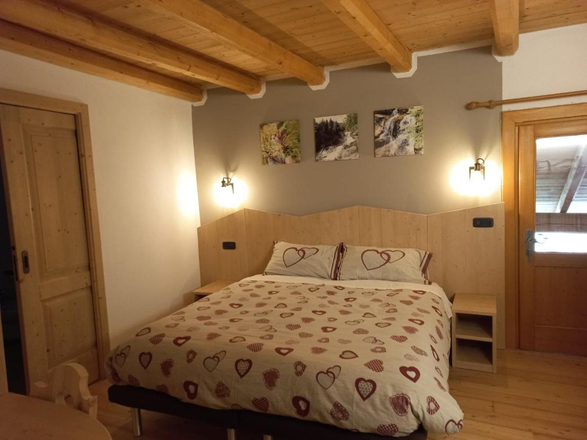 Agritur Manoncin Villa Daone Exterior photo
