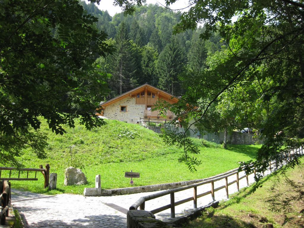 Agritur Manoncin Villa Daone Exterior photo