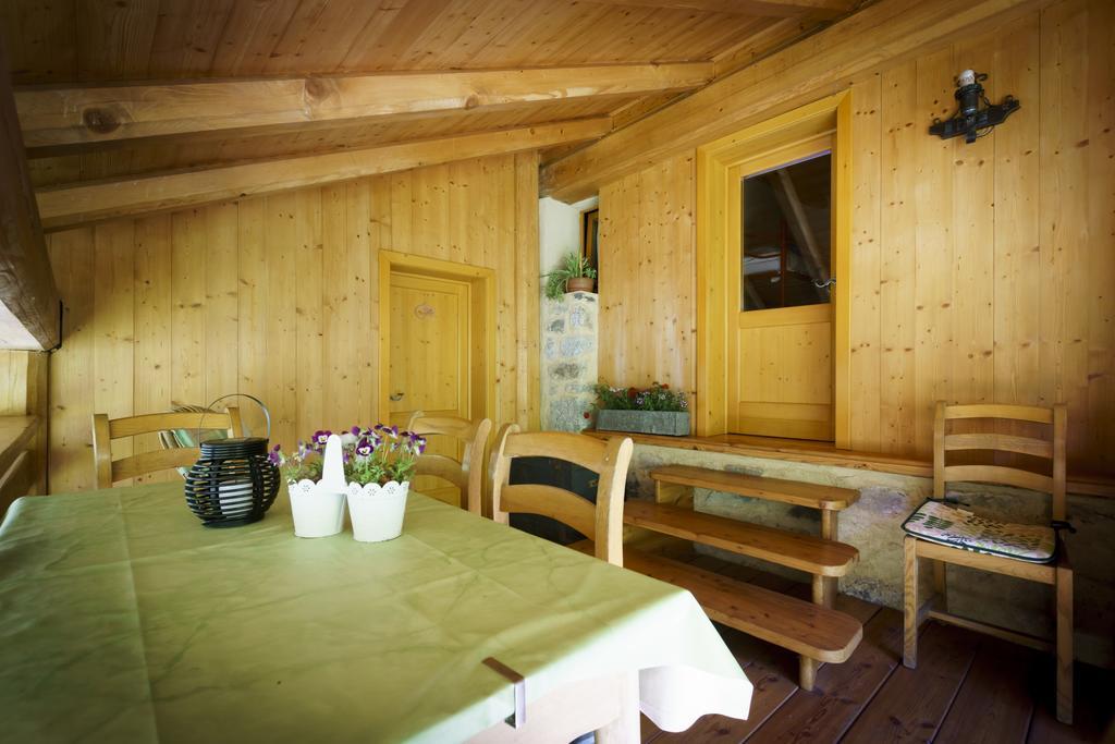 Agritur Manoncin Villa Daone Exterior photo