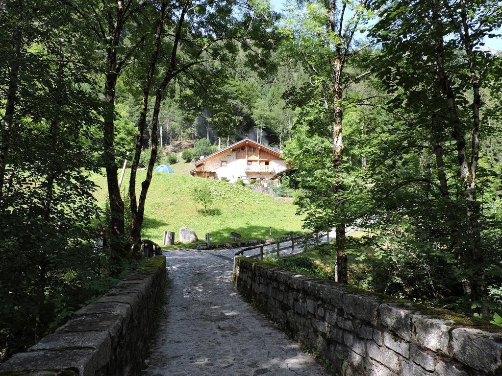Agritur Manoncin Villa Daone Exterior photo